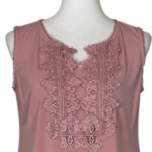 Roz & Ali Dressbarn Top Lace Split Neck Sleeveless Mauve Pink Women’s Size M - Picture 5 of 12